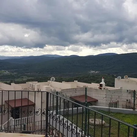 Stunning 4 Bedroom Private - With Pool * Milas