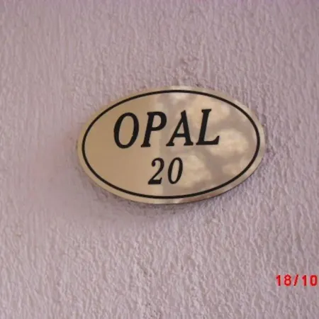 Stunning 4 Bedroom Private - With Pool Milas